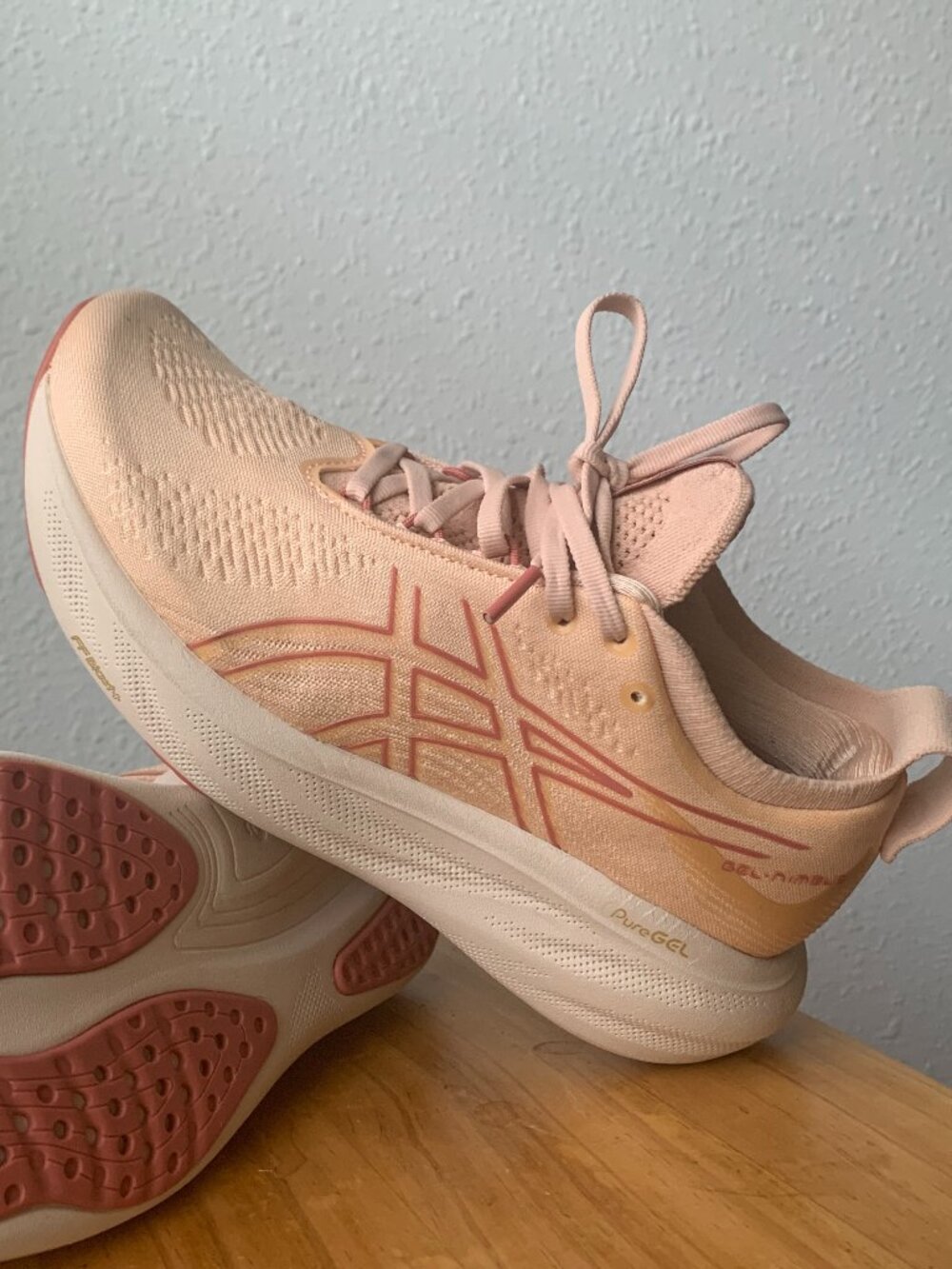 ASICS GEL Nimbus 25 Papaya Dusty Running Shoes Women Size 7.5 1012B356